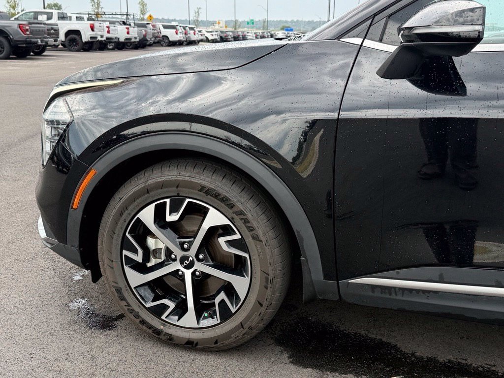Used 2024 Kia Sportage EX FWD image 30