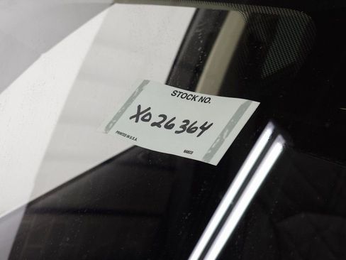 Used 2026 BMW X7 xDrive40i image 36