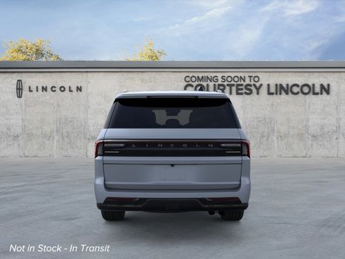 New 2026 Lincoln Navigator L Reserve AWD/4WD image 5