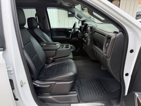 Used 2019 Chevrolet Silverado 1500 LT w/ All-Star Edition AWD/4WD image 9