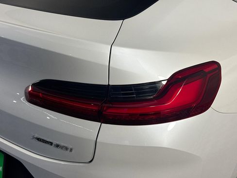 Used 2023 BMW X4 xDrive30i image 34