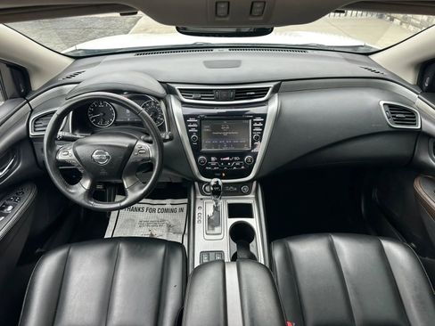 Used 2020 Nissan Murano SV w/ Premium Package image 10