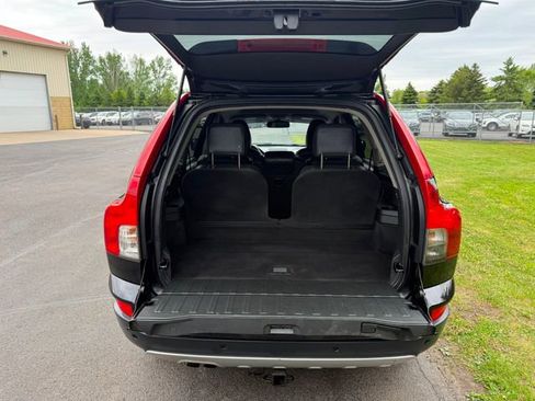 Used 2010 Volvo XC90 3.2 AWD/4WD image 3