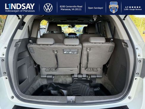 Used 2015 Honda Odyssey Touring image 11