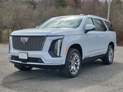 New 2026 Cadillac Escalade Luxury w/ LPO, Radiant Package