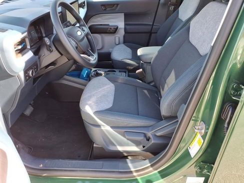 New 2025 Ford Maverick XLT FWD image 19