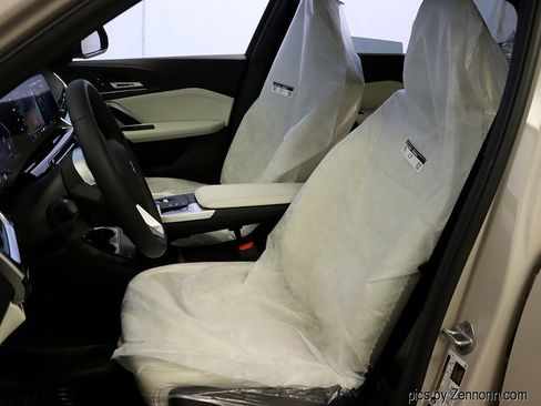 New 2026 BMW X1 xDrive28i w/ Convenience Package image 10