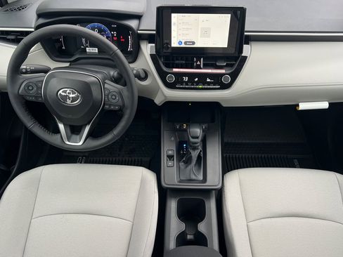New 2026 Toyota Corolla Cross LE w/ Cold Weather Package image 10