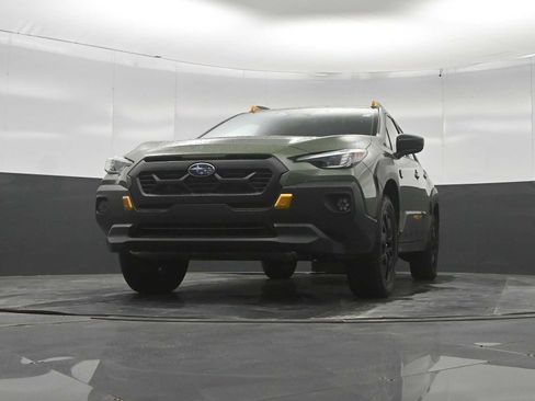 Used 2025 Subaru Crosstrek 2.5i Wilderness w/ Wilderness Package AWD/4WD image 33