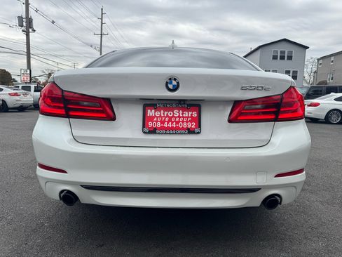 Used 2018 BMW 530e w/ Premium Package 2 image 6