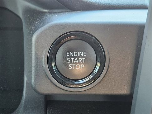 Used 2024 Toyota Tacoma SR image 15