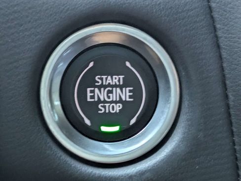 Used 2023 Chevrolet Tahoe Premier RWD image 29