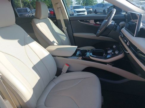 Used 2022 Lincoln Nautilus Reserve AWD/4WD image 10