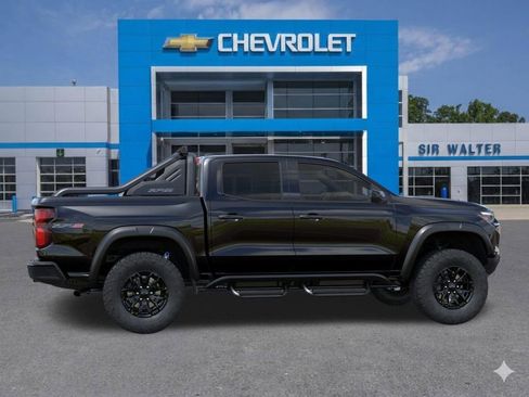 New 2026 Chevrolet Colorado ZR2 w/ Midnight Edition image 6