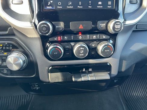 Used 2023 RAM 1500 Laramie image 36