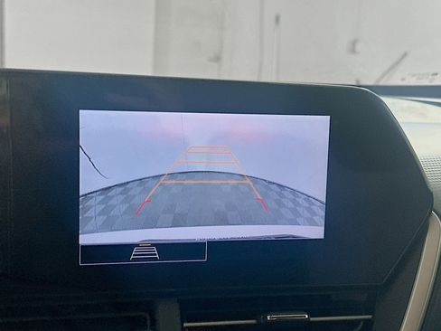 Used 2025 Chevrolet Trax LS image 21