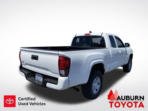 Certified 2021 Toyota Tacoma SR w/ SR Convenience Package AWD/4WD image 8
