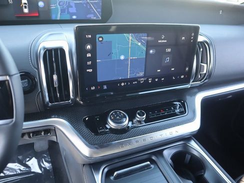 New 2026 Ford Expedition Platinum w/ Stealth Appearance Package image 5