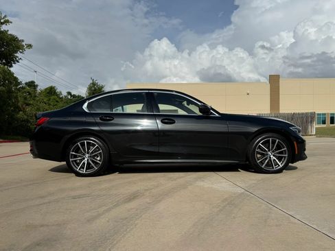 Used 2019 BMW 330i xDrive Sedan w/ Convenience Package AWD/4WD image 6