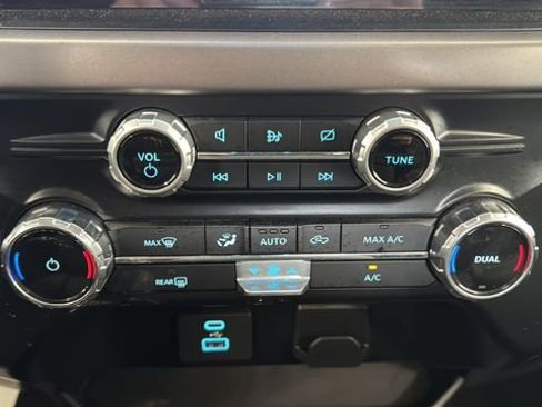 Used 2024 Ford F150 XLT image 16