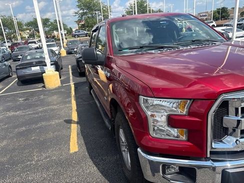 Used 2017 Ford F150 XLT w/ Equipment Group 301A Mid AWD/4WD image 4