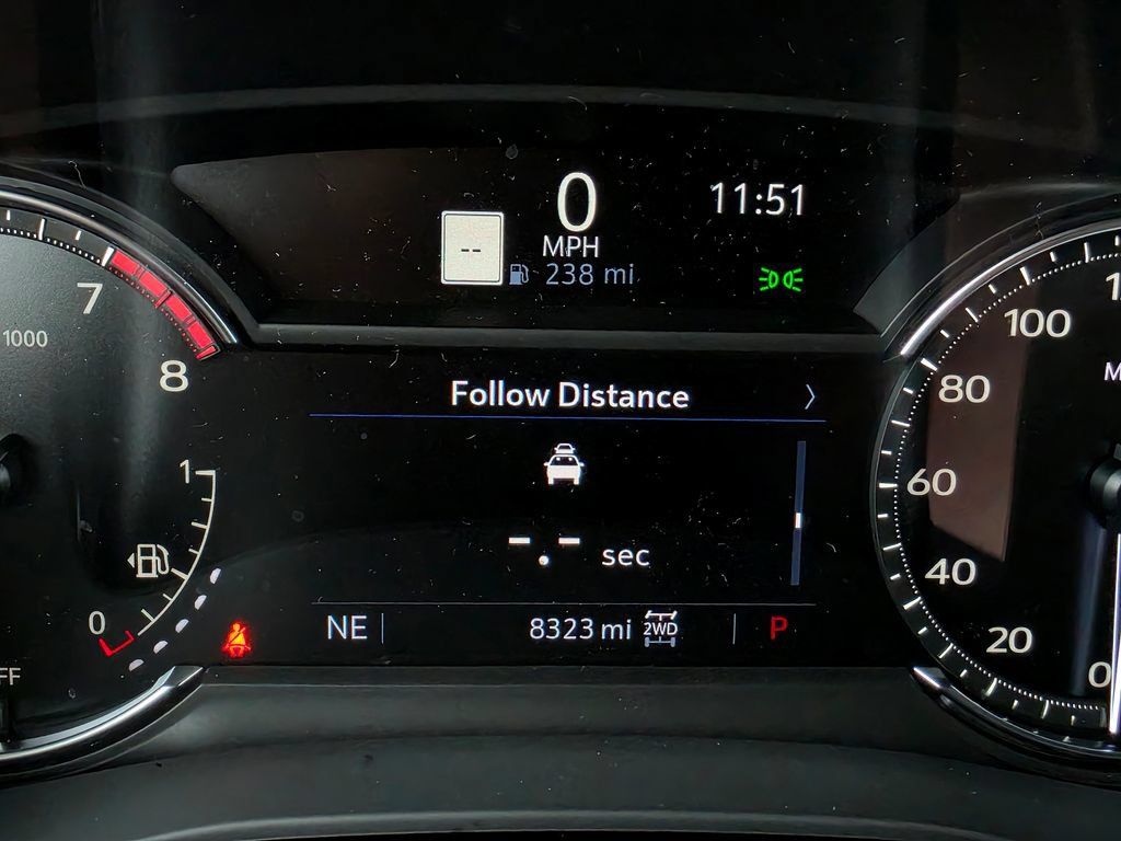 Used 2025 Cadillac XT6 Sport w/ LPO, Floor Liner Package AWD/4WD image 38