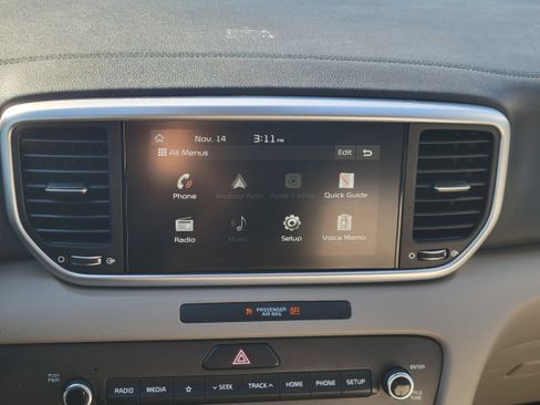 Used 2022 Kia Sportage LX image 20