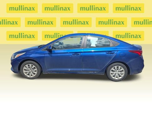 Used 2021 Hyundai Accent SE FWD image 11
