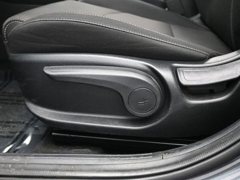 Used 2024 Kia Forte LXS w/ LXS Technology Package image 10