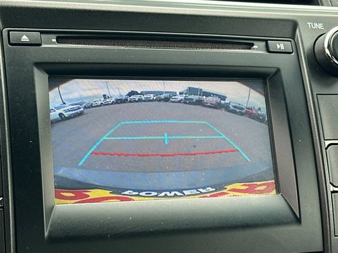 Used 2016 Toyota Camry SE FWD image 18