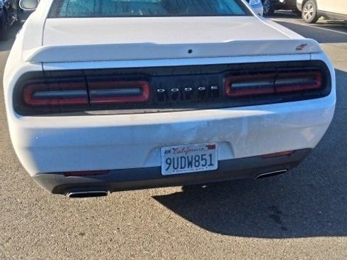 Used 2022 Dodge Challenger GT image 2