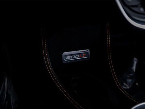 Used 2020 McLaren 600LT Spider RWD image 38