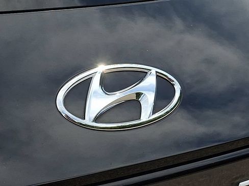 Used 2023 Hyundai Ioniq 5 SEL RWD image 33