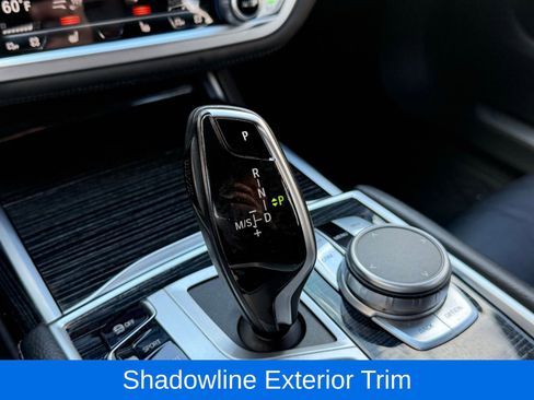 Used 2022 BMW 740i xDrive w/ M Sport Package image 32