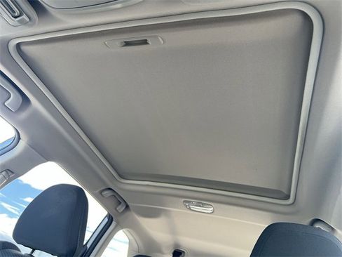 Used 2019 Subaru Forester Premium image 11