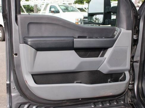 Used 2023 Ford F250 XLT image 13