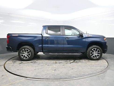 Used 2019 Chevrolet Silverado 1500 Custom Trail Boss w/ Custom Convenience Package image 8