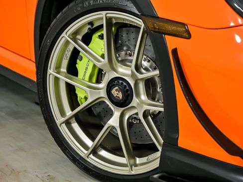 Used 2012 Porsche 911 Edition 918 Spyder image 4