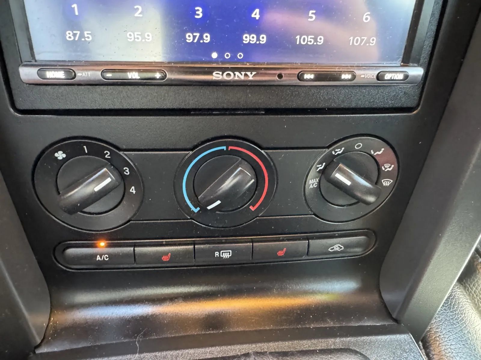Used 2007 Ford Mustang GT Premium RWD image 17