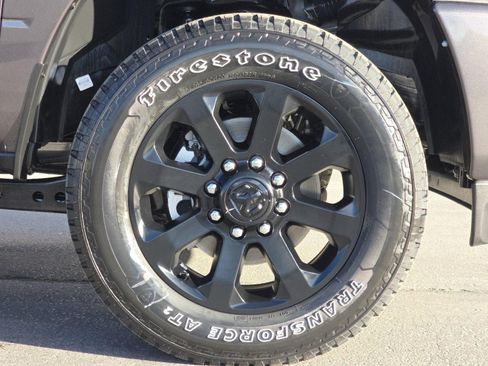 New 2026 RAM 2500 Laramie AWD/4WD image 13