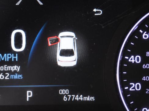 Used 2022 Toyota Avalon Touring w/ Advanced Safety Package image 15