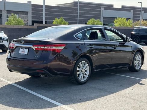 Used 2013 Toyota Avalon XLE image 6