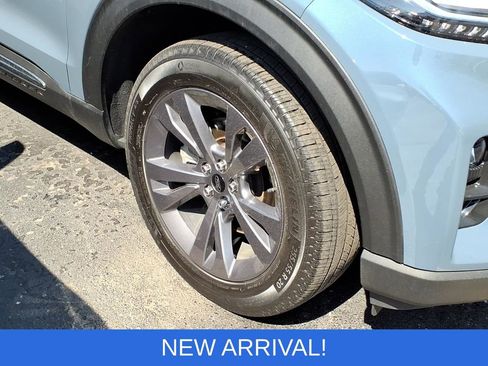 Used 2025 Ford Explorer Active w/ Active Comfort Package AWD/4WD image 30