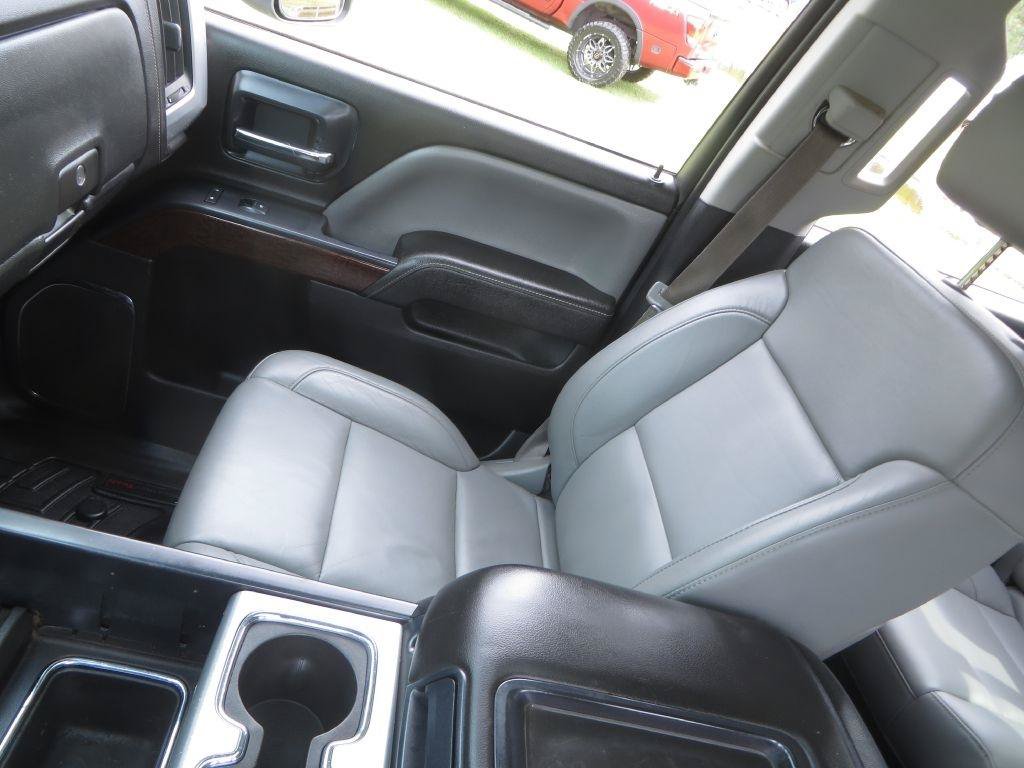 Used 2015 GMC Sierra 2500 SLT w/ Suspension Package, Off-Road AWD/4WD image 29