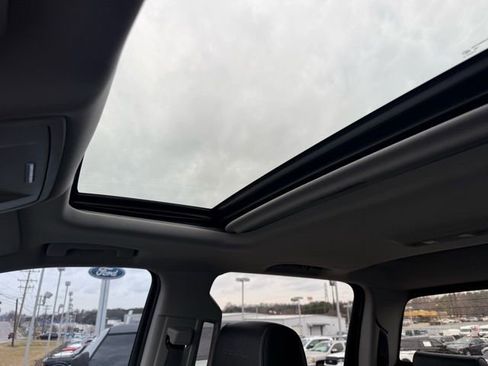 Used 2017 GMC Sierra 1500 Denali w/ Denali Ultimate Package image 25