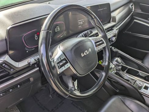 Used 2024 Kia Telluride S FWD image 16