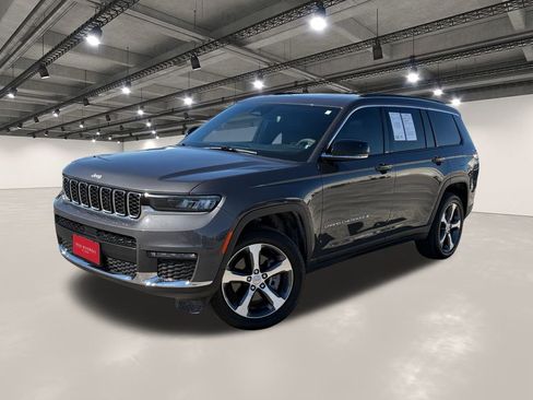 Used 2024 Jeep Grand Cherokee L Limited w/ Trailer Tow Package image 1