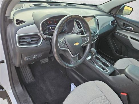 Used 2022 Chevrolet Equinox LT image 15