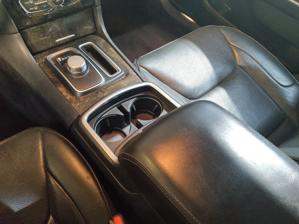Used 2019 Chrysler 300 Limited RWD image 26