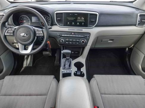 Certified 2020 Kia Sportage LX image 11